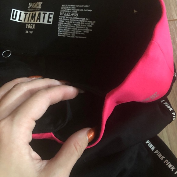 VS Pink cropped leggings - Picture 3 of 3